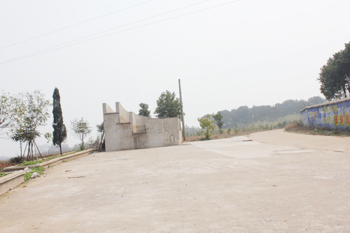 �ͻ������䳵��ֻ���ڡ�һ��Ժǽ����װ��