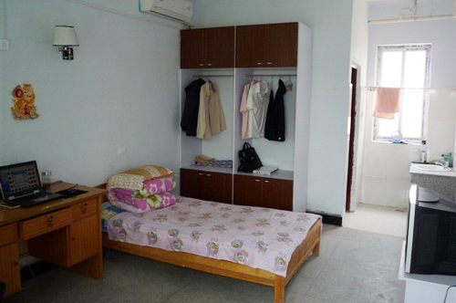 ��������