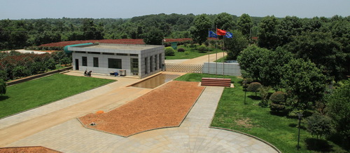 �칫��ȫ��